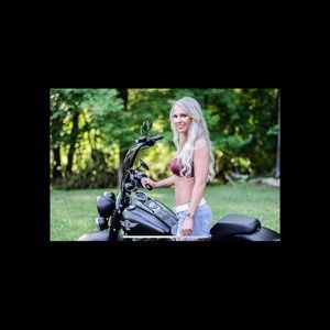 Meet your Posher, Linda